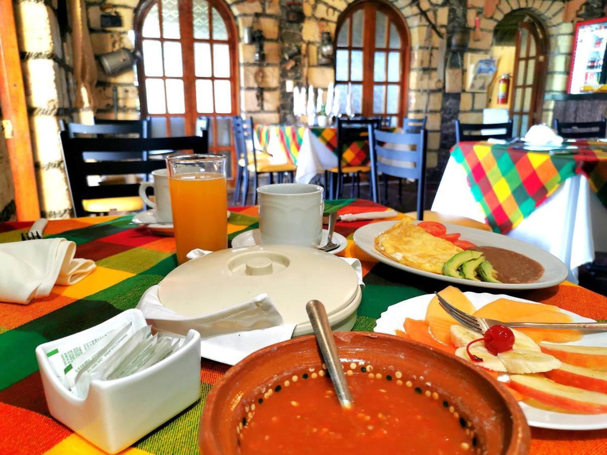 Hotel La Estancia Río Verde Eksteriør bilde