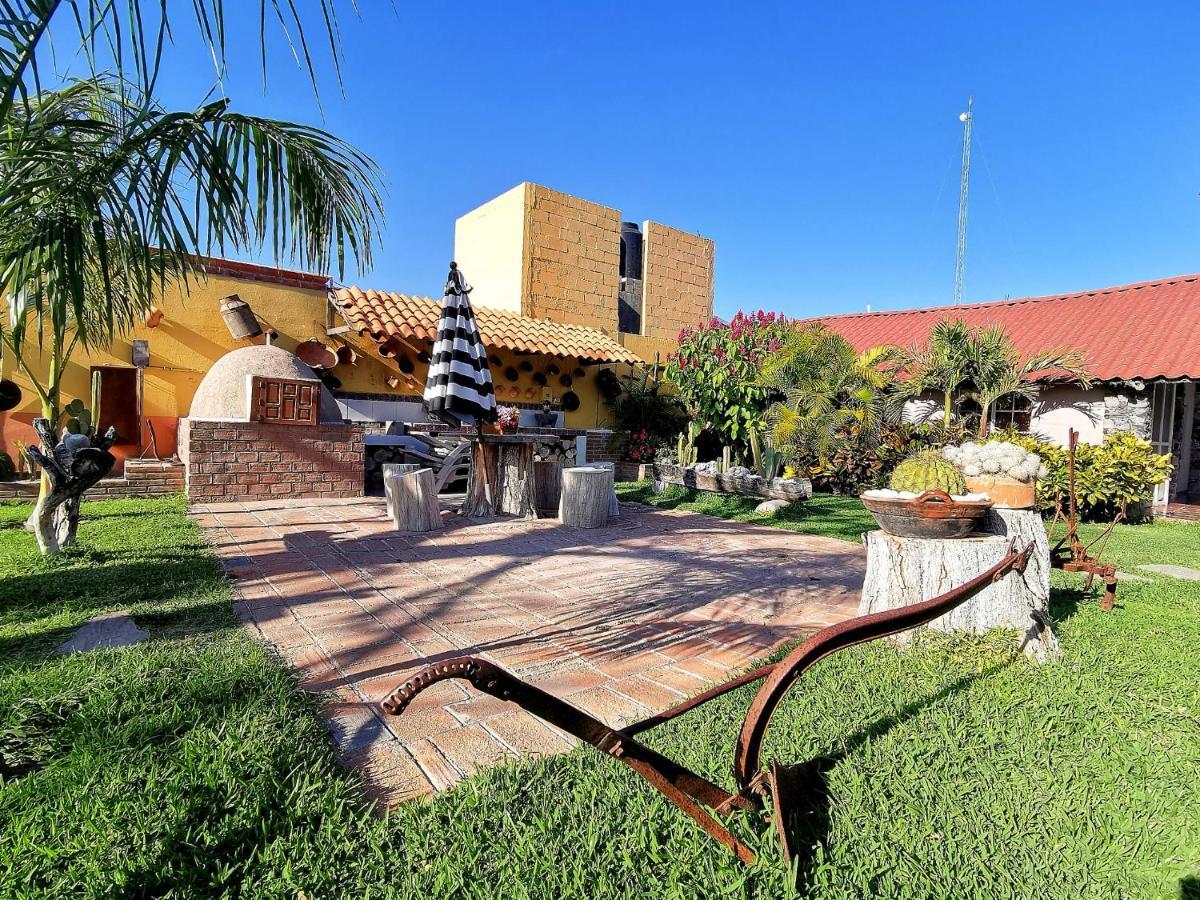 Hotel La Estancia Río Verde Eksteriør bilde
